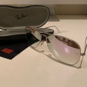 Ray Ban aviator silver mirror polarized sunglass